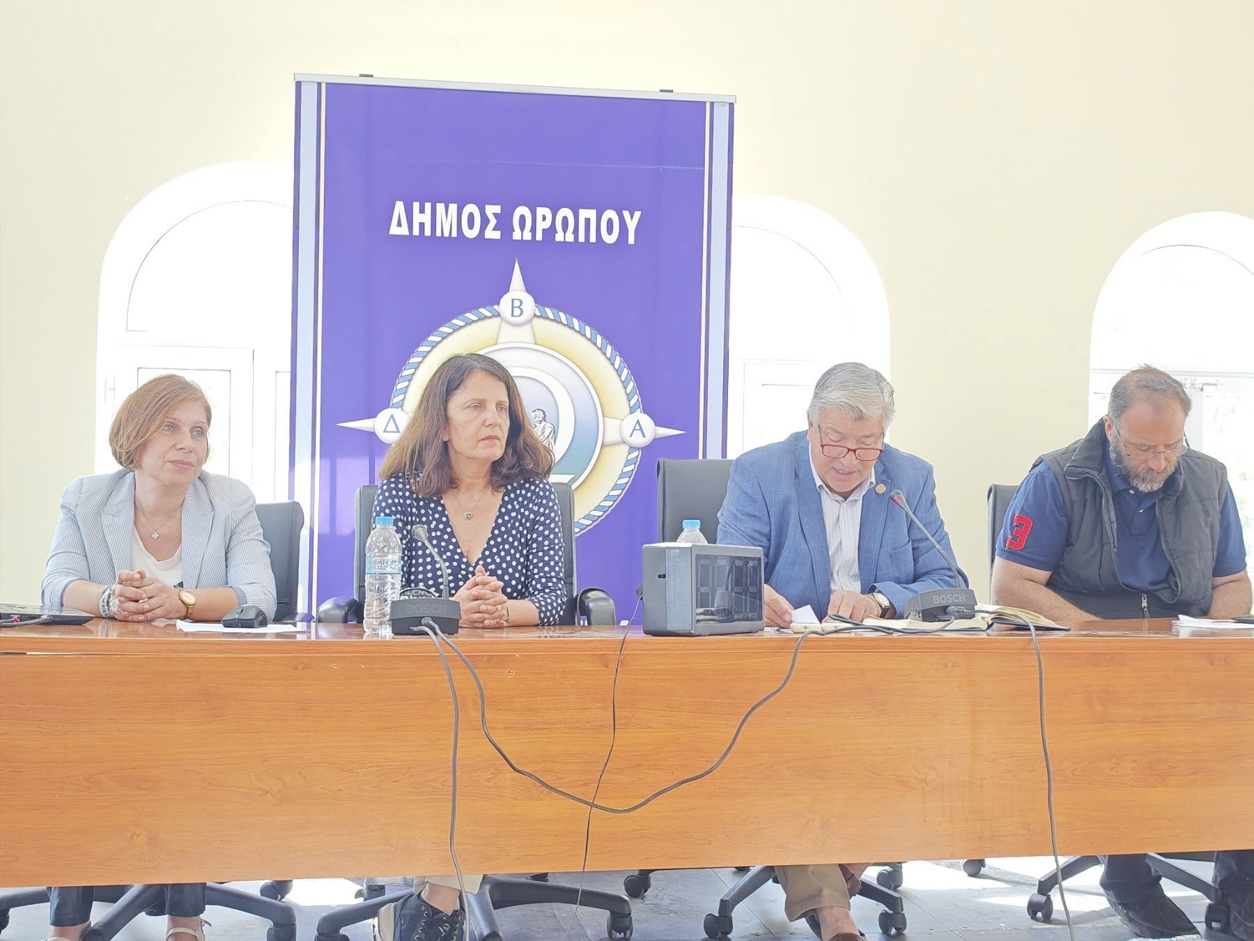 Ενημέρωση, προετοιμασία, αντιμετώπιση σεισμικού κινδύνου στους διευθυντές των σχολείων του Δήμου Ωρωπού από τη Δρ. Ασημίνα Κούρου