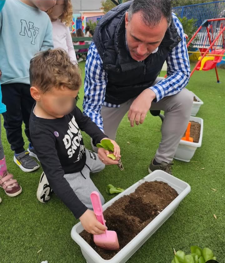 Δήμος Σπάτων - Αρτέμιδος: Σήμερα βάλαμε τα χέρια μας στο χώμα και τις καρδιές μας στη δημιουργία