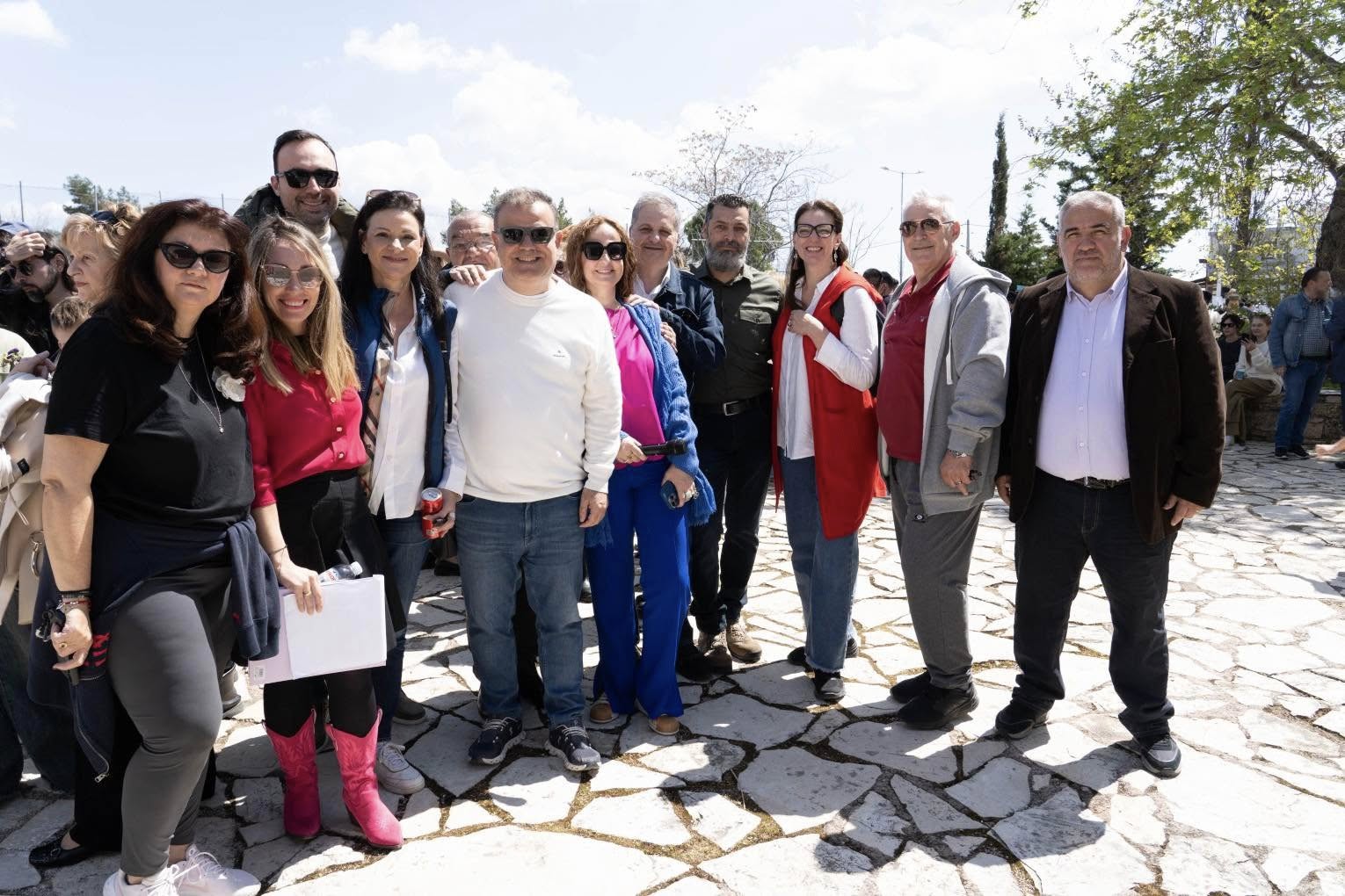 Ένα «ξεχωριστό» πρωινό χαράς και αγάπης απόλαυσαν όσοι βρέθηκαν στη γιορτή του Δήμου Παλλήνης, στις 6 Απριλίου 2025, με αφορμή την Παγκόσμια Ημέρα Ενημέρωσης για τον Αυτισμό