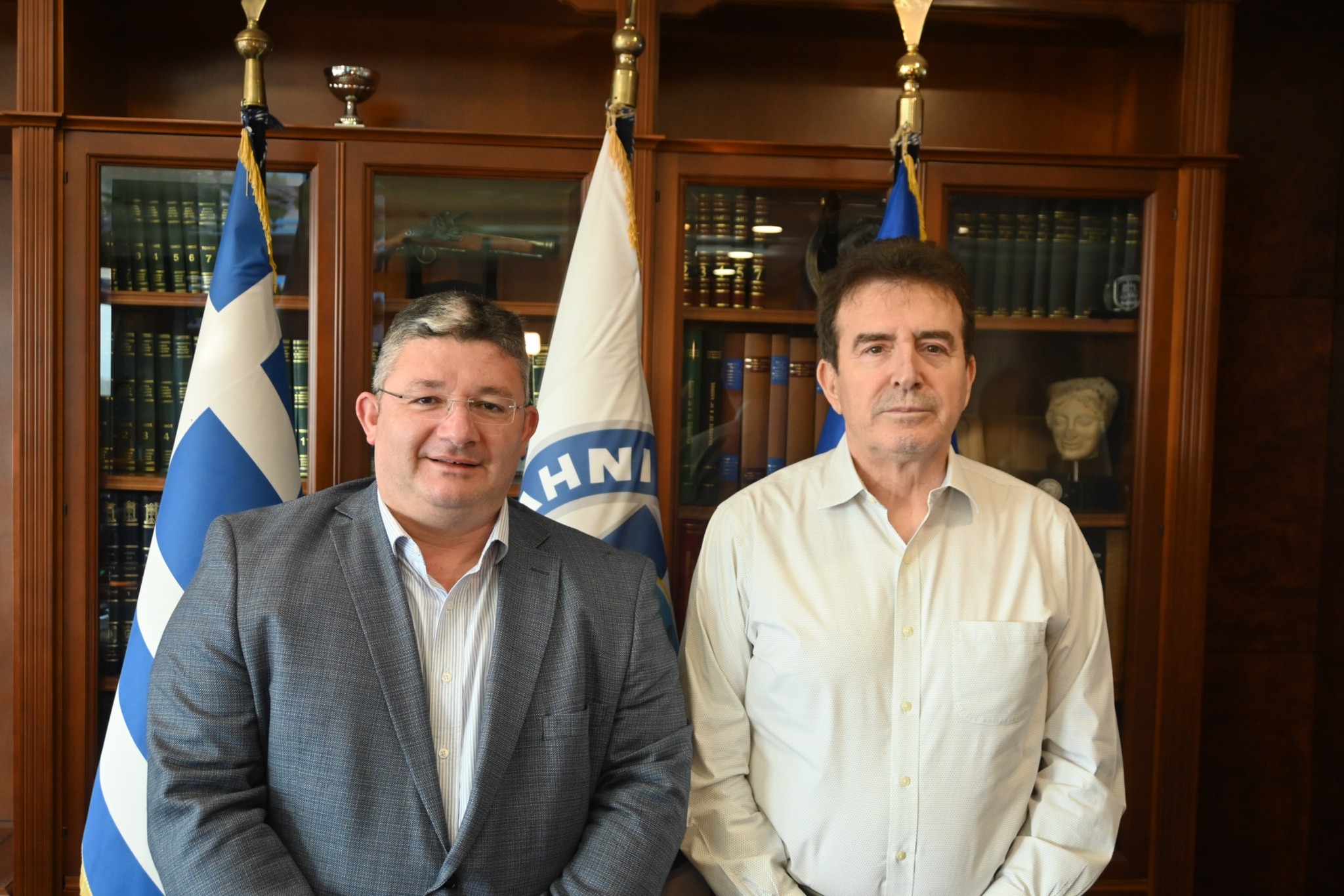 Συνάντηση του Δημάρχου Αχαρνών με τον Υπουργό Προστασίας του Πολίτη με στόχο την ενίσχυση της ασφάλειας στην πόλη