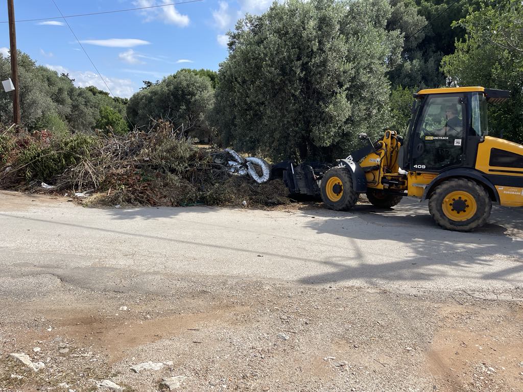 Εντατικές αποκομιδές κλαδιών 2 &amp; 3 Ιουνίου 2025 από την Υπηρεσία Καθαριότητας Δήμου Μαραθώνος