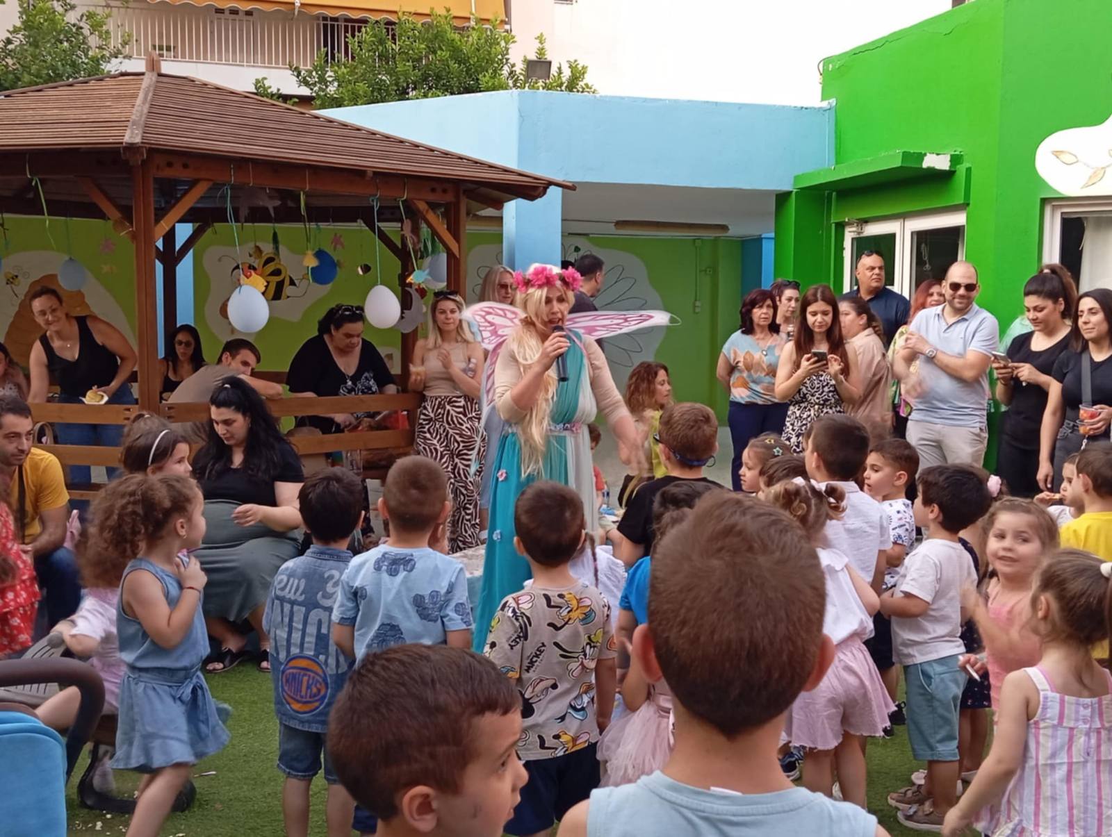 Με μεγάλη επιτυχία πραγματοποιήθηκε η καλοκαιρινή γιορτή του 1ου Παιδικού Σταθμού του Δήμου Αχαρνών