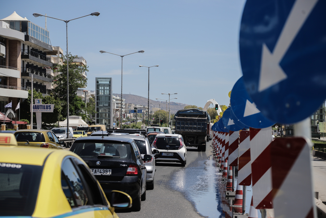 Κυκλοφοριακές ρυθμίσεις το διήμερο 3-4 Φεβρουαρίου στη λεωφόρο Αλίμου - Κατεχάκη