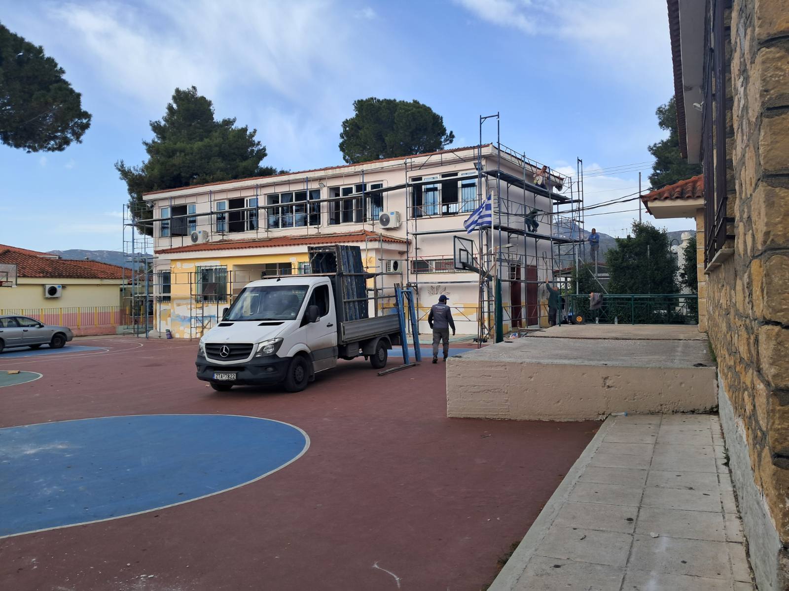 Συντηρήσεις και παρεμβάσεις στα σχολεία όλων των Δημοτικών Ενοτήτων του Δήμου Ωρωπού