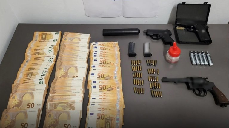 Κύκλωμα παράνομων συνταγογραφήσεων με 34.000 συνταγές: Οι δύο φαρμακοποιοί, οι δύο γιατροί και το... "λαμόγιο"
