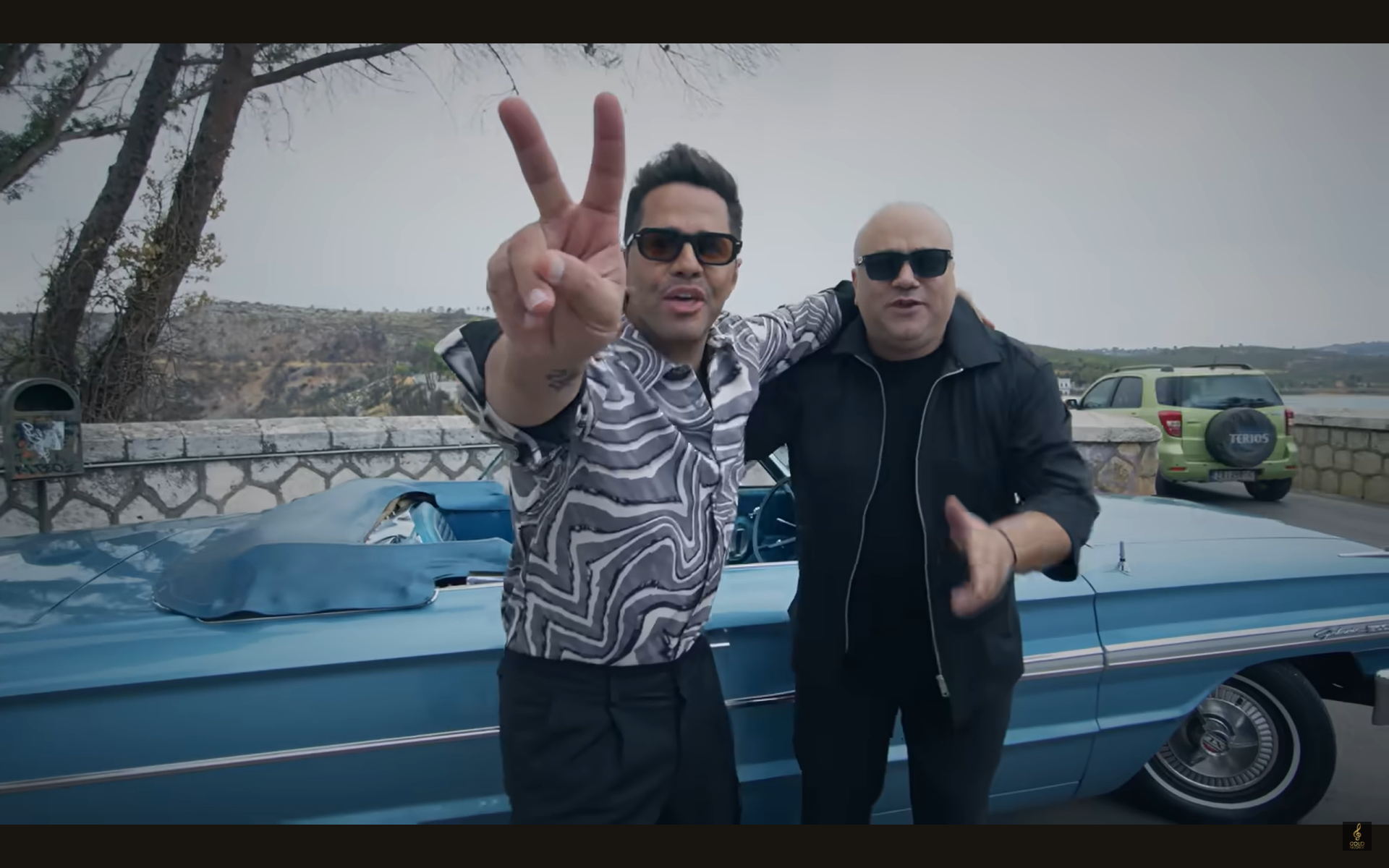 «Όλος ο Μαραθώνας στα πόδια τους! Το νέο βίντεο κλιπ Τσαλίκη – Κατσιγιάννη σαρώνει!»