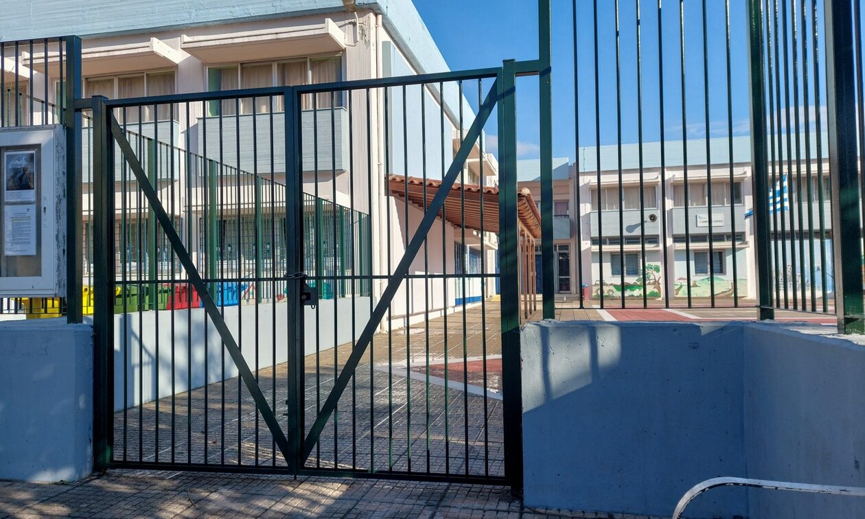 Πότε κλείνουν τα σχολεία για Πάσχα - Πώς οι εκλογές θα επηρεάσουν τη λειτουργία τους