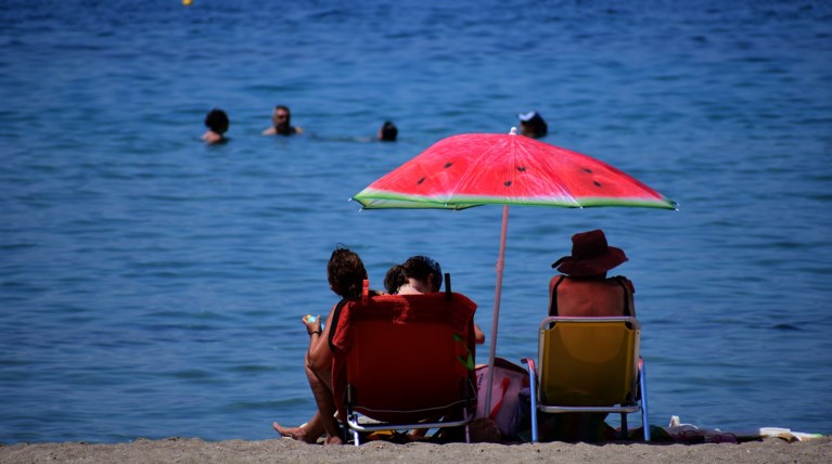 Καιρός: Ανεβαίνει η θερμοκρασία, έρχεται θερμό Σαββατοκύριακο
