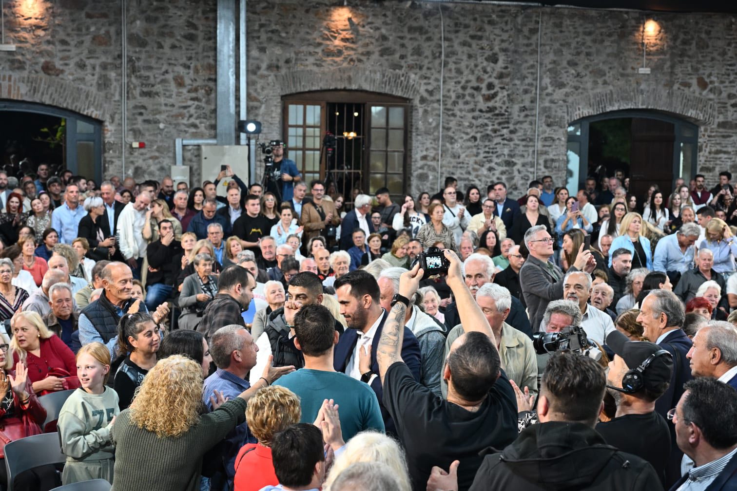 Λαυρεωτική: Το νέο έρχεται με ακριβές εκδηλώσεις και με κενό λόγο