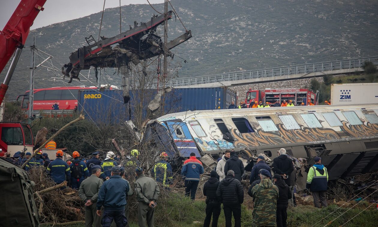 Τέμπη: Nέες διώξεις στον επιθεωρητή και στους δύο σταθμάρχες