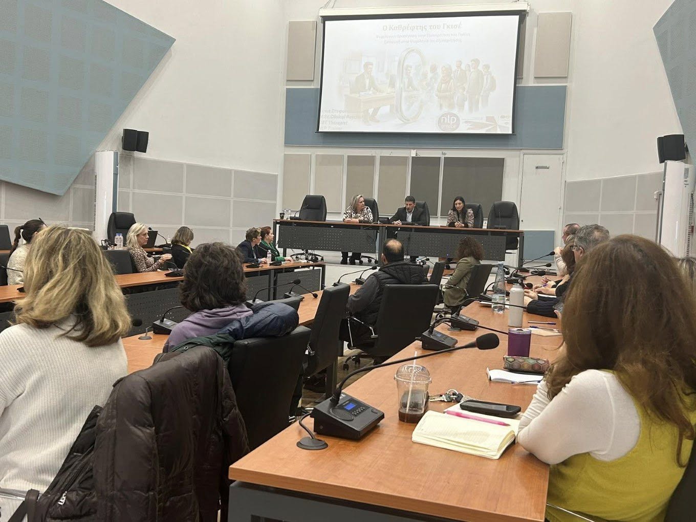 Επιτυχώς και με ουσιαστικά αποτελέσματα πραγματοποιήθηκε το πρώτο επιμορφωτικό σεμινάριο του Δήμου Παλλήνης για τους υπαλλήλους του