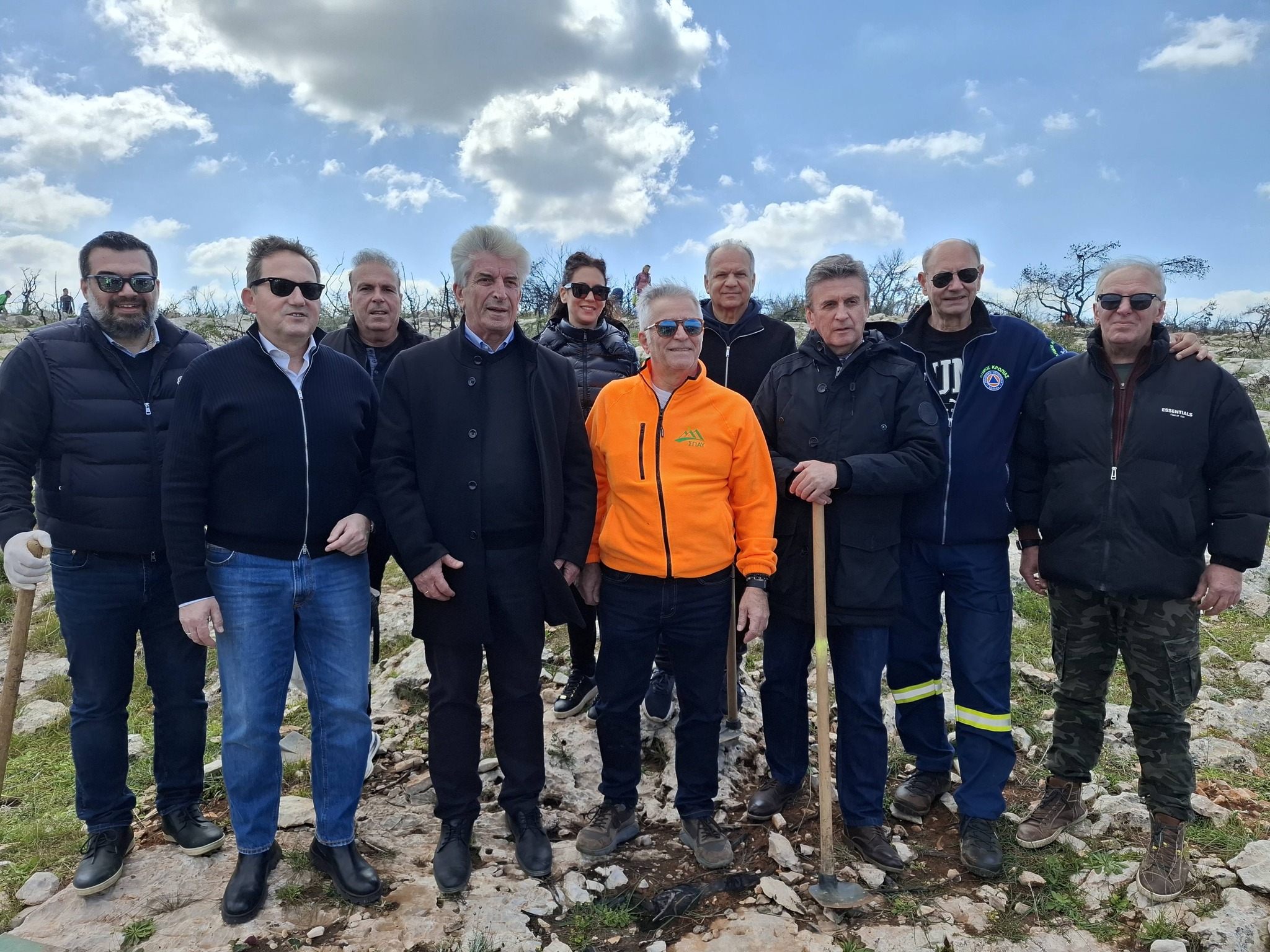 Δήμος Κρωπίας: Η δεύτερη κατά σειρά αναδάσωση στον πληγωμένο από την πυρκαγιά του 2024 λόφο της Αγίας Μαρίνας, ήταν μια ξεχωριστή γιορτή