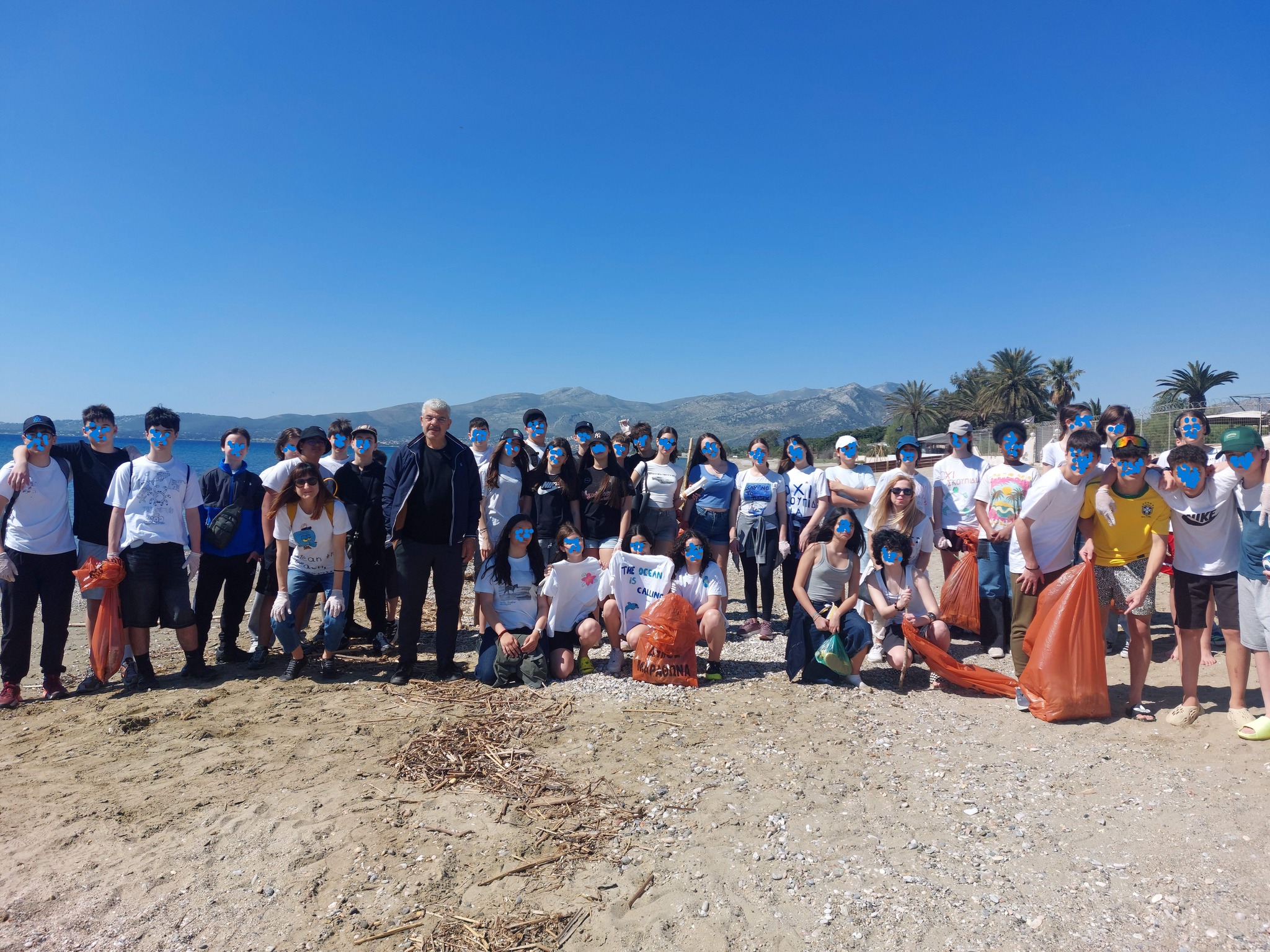 Mε επιτυχία πραγματοποιήθηκε ο εθελοντικός καθαρισμός με τη συμμετοχή 44 μαθητών, της περιοχής Ριζάρι Σχινιά του Δήμου Μαραθώνος