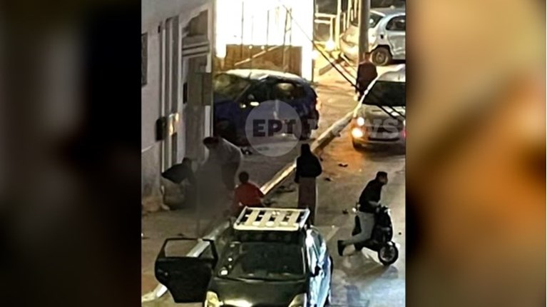 Tροχαίο στη Λούτσα: "Εχεις σκοτώσει άνθρωπο" - "Ναι, ε; Με πονάει το αυτί μου" - Απίστευτος διάλογος [βίντεο]