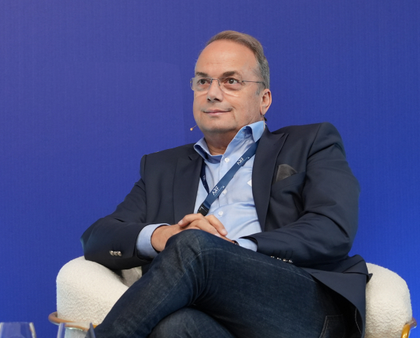 Απάντηση του Δημάρχου Βάρης Βούλας Βουλιαγμένης, Γρηγόρη Κωνσταντέλλου στις δηλώσεις του Αλέξη Τσίπρα για τον Δήμο Βάρης Βούλας Βουλιαγμένης