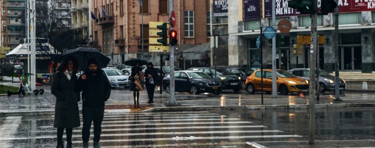 Επιδείνωση καιρού σε 6 περιοχές με βροχές, καταιγίδες και θυελλώδεις ανέμους - Μπόρες και στην Αττική