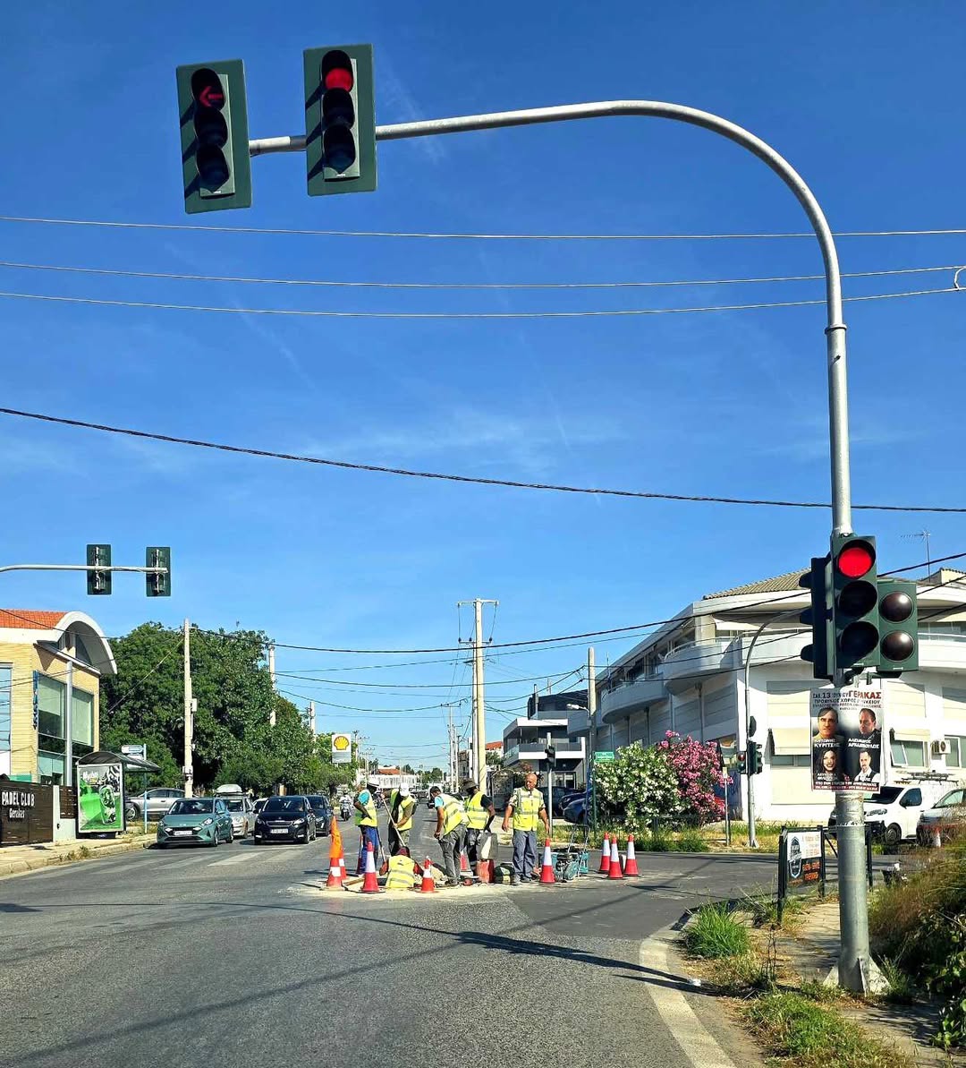  Αποκαθίσταται το οδόστρωμα στη Λεωφόρο Σπάτων στον Γέρακα – Εργασίες από την Περιφέρεια Αττικής