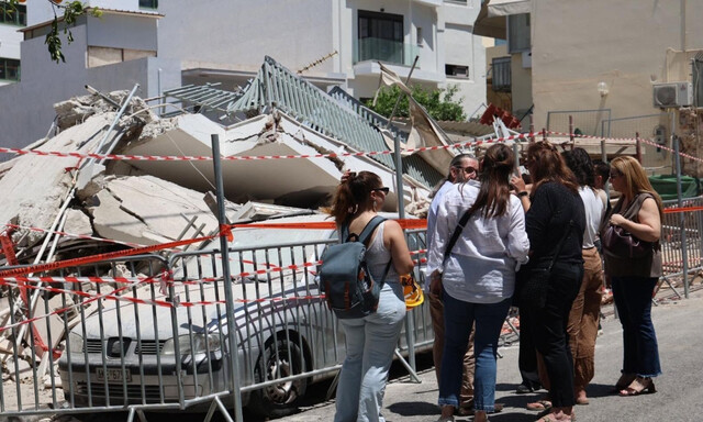 Πετράλωνα: Παραμένουν τα μπάζα της πολυκατοικίας που κατέρρευσε - Διαγωνισμός για εύρεση ανάδοχου