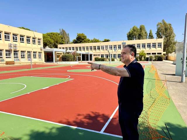 Αυτοψία του Δημάρχου Παλλήνης, Χρήστου Αηδόνη, στο 1ο Γυμνάσιο Παλλήνης – Σε εξέλιξη η συνολική ανακαίνιση του σχολείου, μέσω του προγράμματος «Μαριέττα Γιαννάκου»
