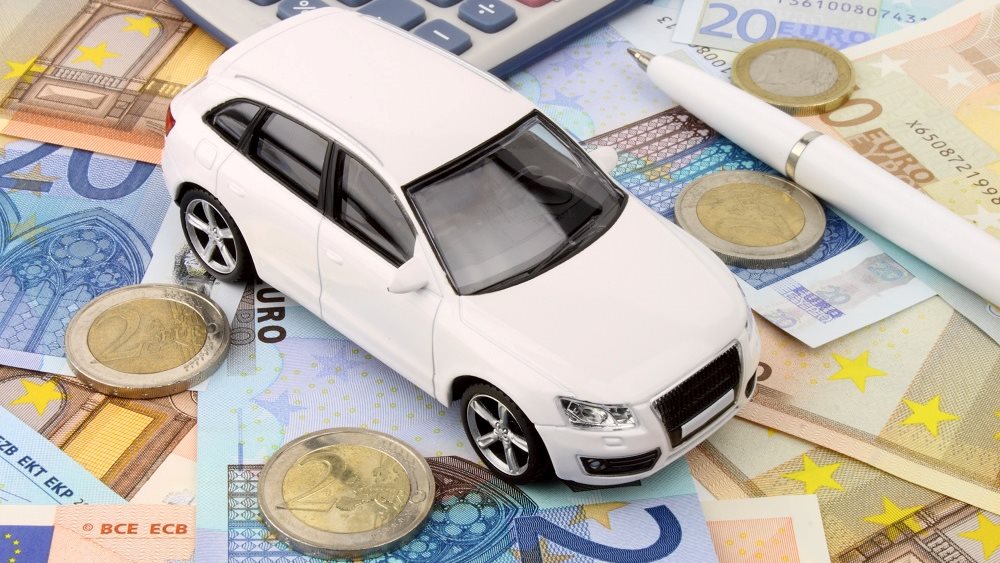 Πότε αναρτώνται τα τέλη κυκλοφορίας για το 2025 - Η προθεσμία για την καταβολή τους - Η κλιμάκωση των προστίμων σε περίπτωση εκπρόθεσμης καταβολής