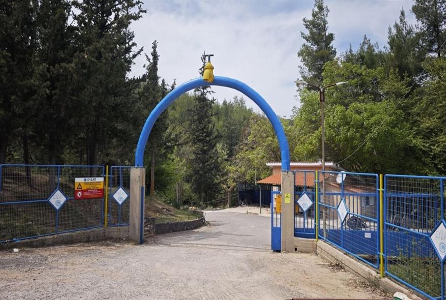 Ο πόλεμος του νερού: Γιατί 13 Δήμοι της Αττικής οδηγούνται στην καταστροφή από τις αυξήσεις 32,65% της ΕΥΔΑΠ