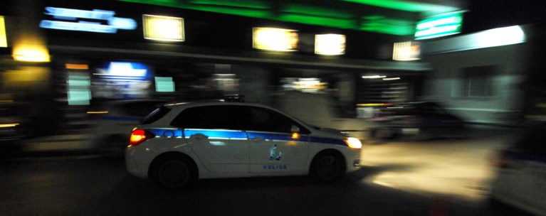 Τροχαίο δυστύχημα στη Βούλα: Νεκρός 20χρονος, σοβαρά τραυματισμένη η συνομήλικη συνοδηγός