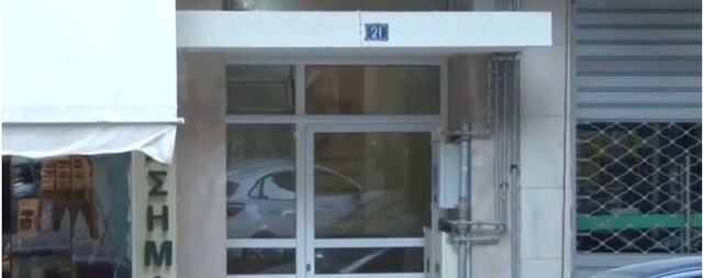 Παγκράτι: Εντοπίστηκε σορός άνδρα σε σήψη, συνελήφθη ο αδελφός του - "Ήταν ο φόβος και ο τρόμος", λένε γείτονες
