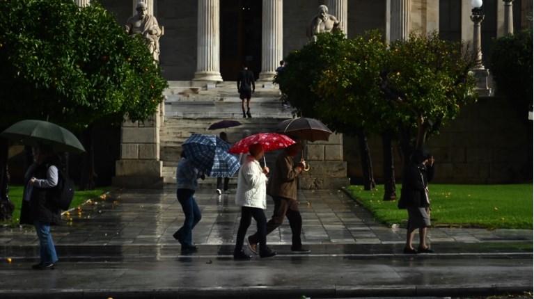 Επιστρέφει η κακοκαιρία από σήμερα με έντονα φαινόμενα - Ποιες περιοχές θα χτυπηθούν από ισχυρές καταιγίδες