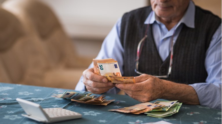 Ποιοι συνταξιούχοι θα πάρουν επίδομα προσωπικής διαφοράς και αύξηση