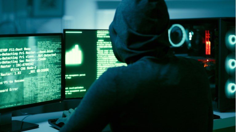 H ΕΥΠ θα προσλάβει 30 χάκερ- πράκτορες: Ποιες άλλες ειδικότητες ζητούνται