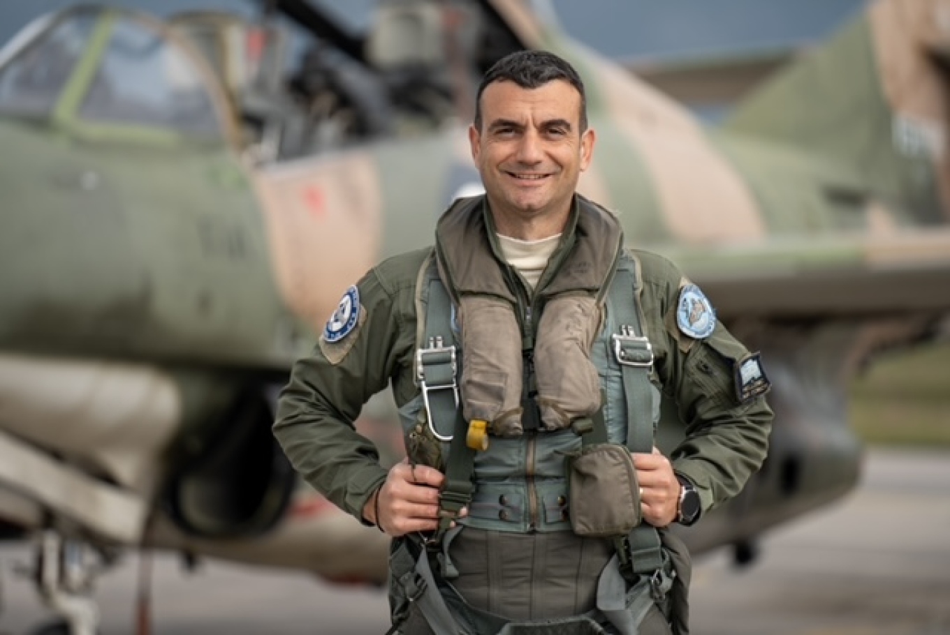Στην τελευταία του πτήση με Τ-2, μπροστά στη σύζυγο και τα παιδιά του σκοτώθηκε ο 40χρονος επισμηναγός