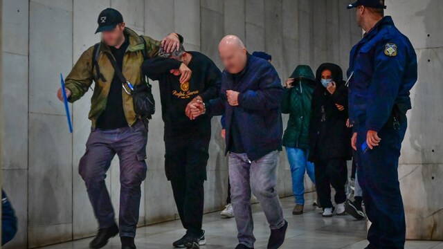 Χωριάτικο: Απολογούνται σήμερα οι 30 από τους 59 συλληφθέντες - Στον ανακριτή και ο Γιαννακόπουλος