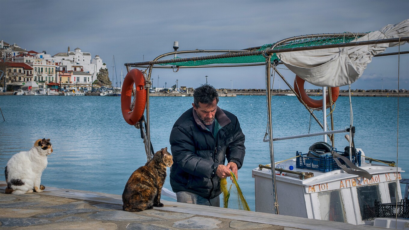 Ξεκινούν οι αιτήσεις για αποζημιώσεις στα αλιευτικά σκάφη - Οι δικαιούχοι και τα ποσά