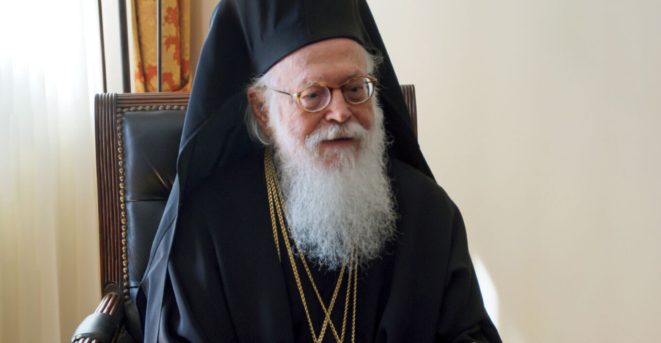Κρίσιμες ώρες για τον Αρχιεπίσκοπο Αναστάσιο - Στον Ευαγγελισμό ο Πιερρακάκης, ενημερώθηκε για την κατάστασή του