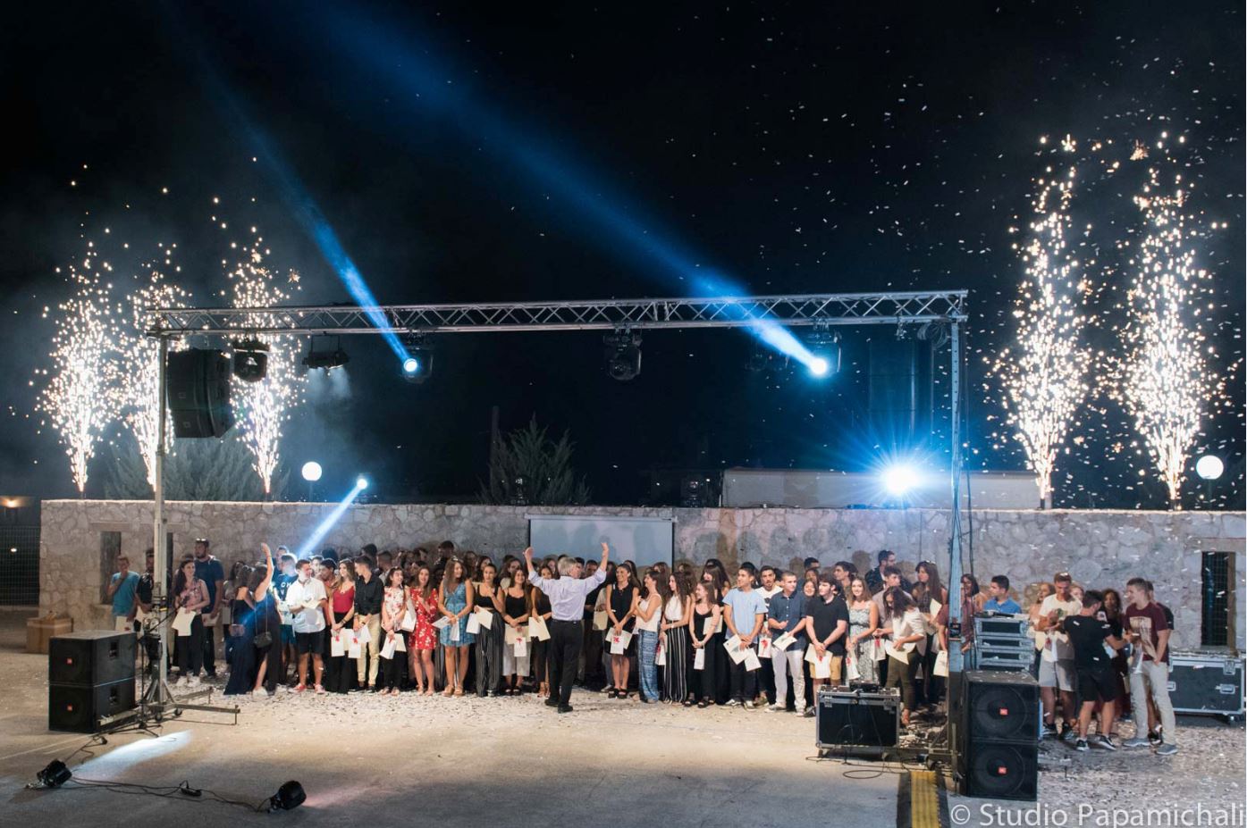 Ο Δήμος Κρωπίας βραβεύει τους μαθητές που εισήχθησαν στην τριτοβάθμια εκπαίδευση 