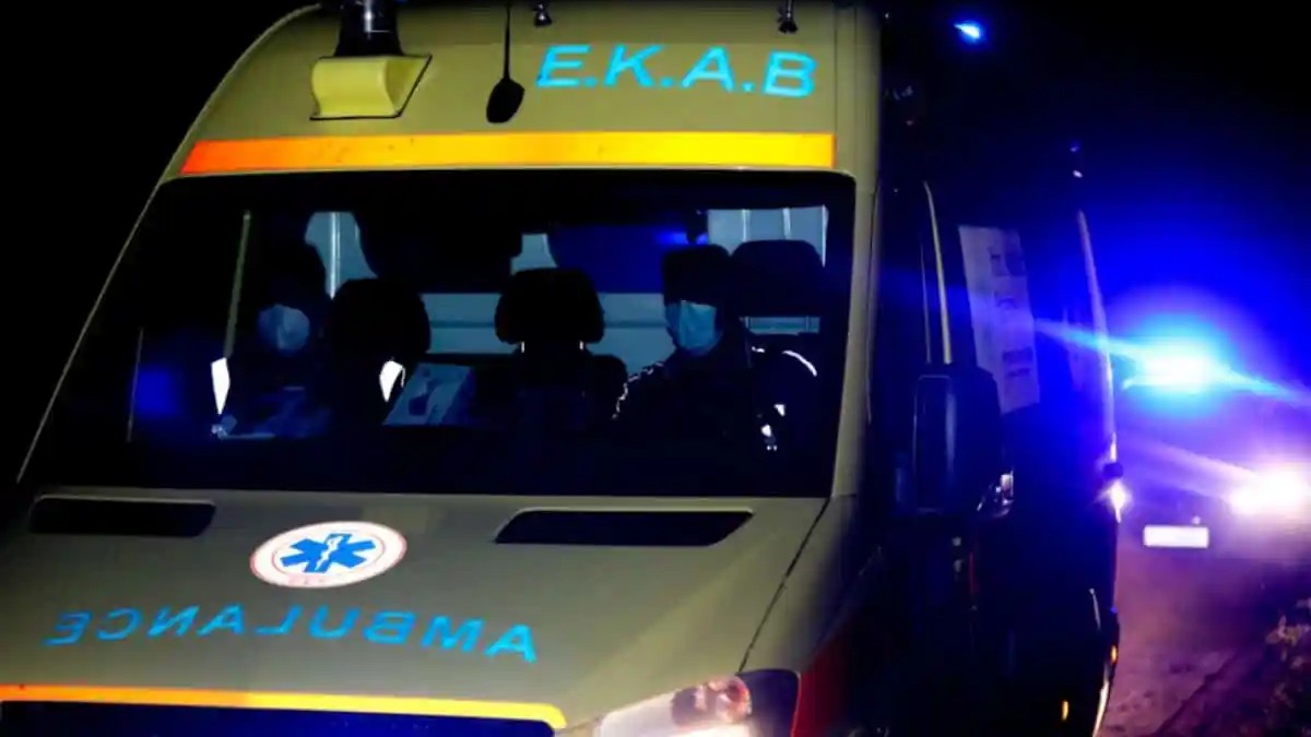 Τραγωδία στην Γλυφάδα: Νεκρός ο οδηγός της μηχανής που συγκρούστηκε με αυτοκίνητο στην Λεωφόρο Βουλιαγμένης