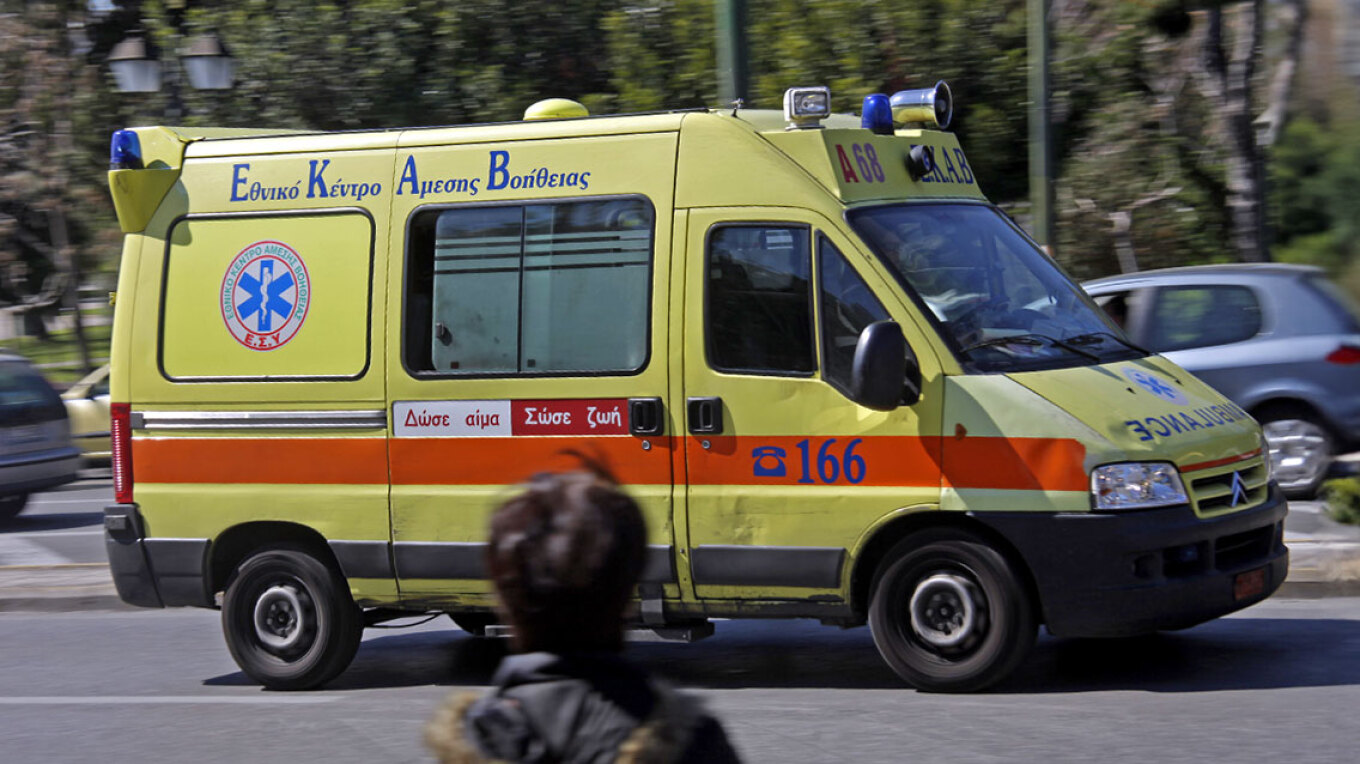 Κορίτσι 17 ετών έπεσε από τον 6ο όροφο πολυκατοικίας και σκοτώθηκε στη Δάφνη