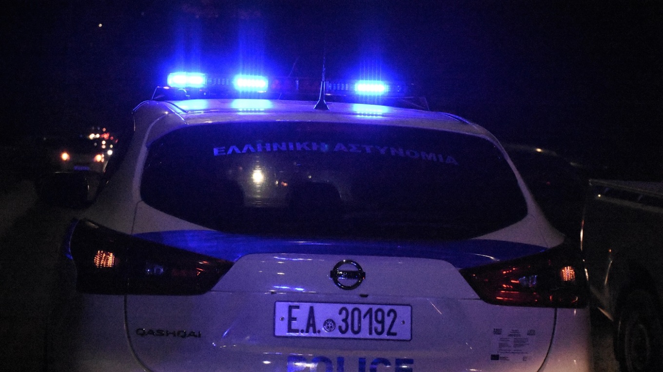 Τρόμος για 85χρονο και 54χρονη στη Νέα Ιωνία: Ληστές μπήκαν στο σπίτι και απείλησαν να τους σκοτώσουν