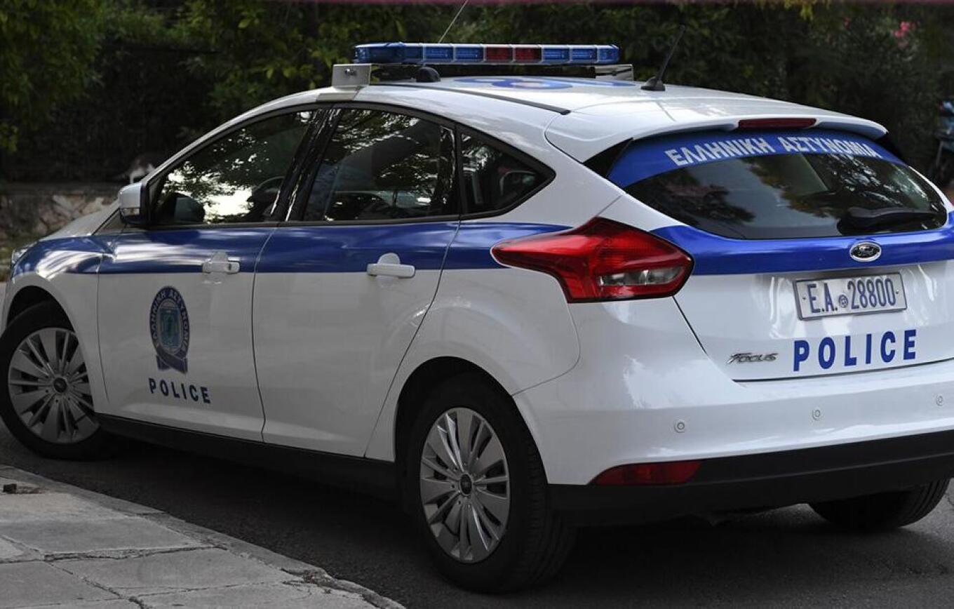 Πειραιάς: «Χρυσή» διάρρηξη σε διαμέρισμα - Πήραν 200.000 ευρώ από χρηματοκιβώτιο και τρία Rolex