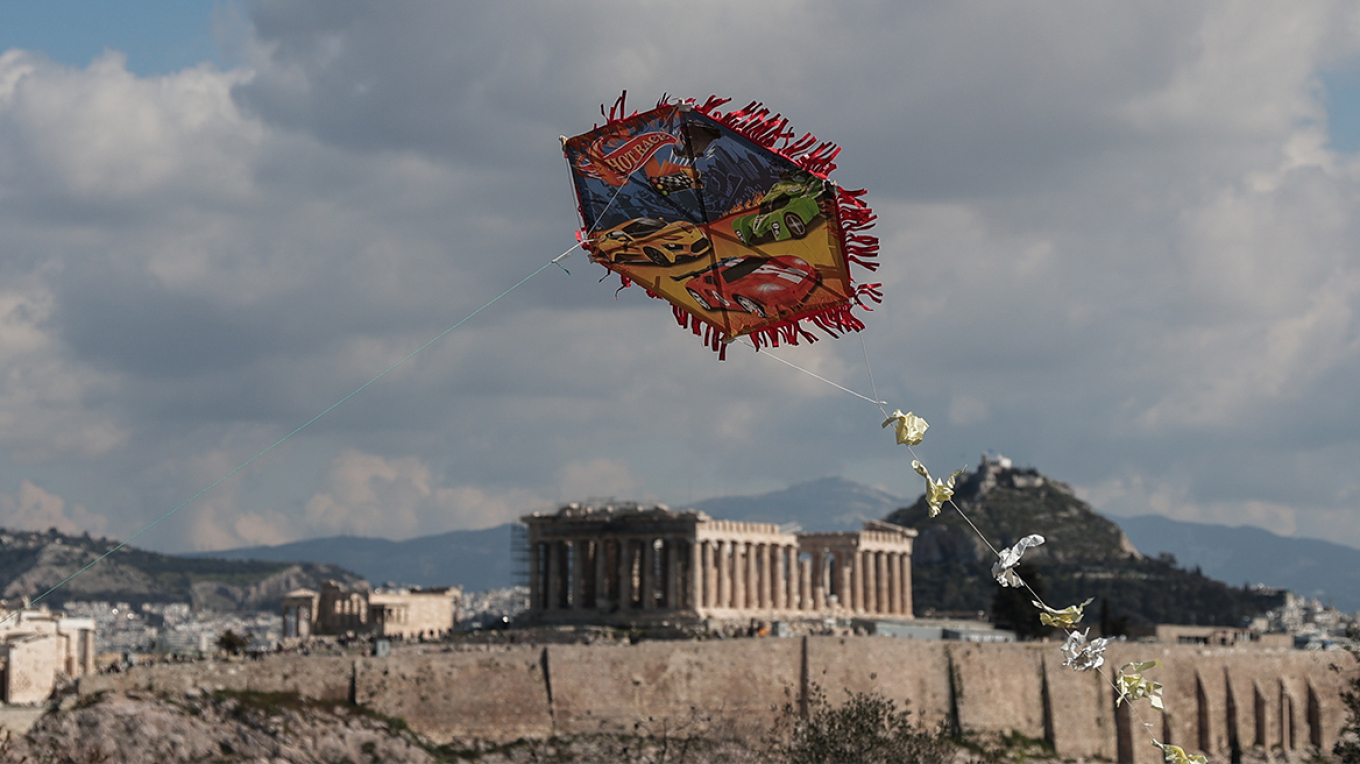 Βροχές σήμερα, Τετάρτη στους 17 βαθμούς ο υδράργυρος - Με άστατο καιρό θα γιορτάσουμε το τριήμερο της Καθαράς Δευτέρας