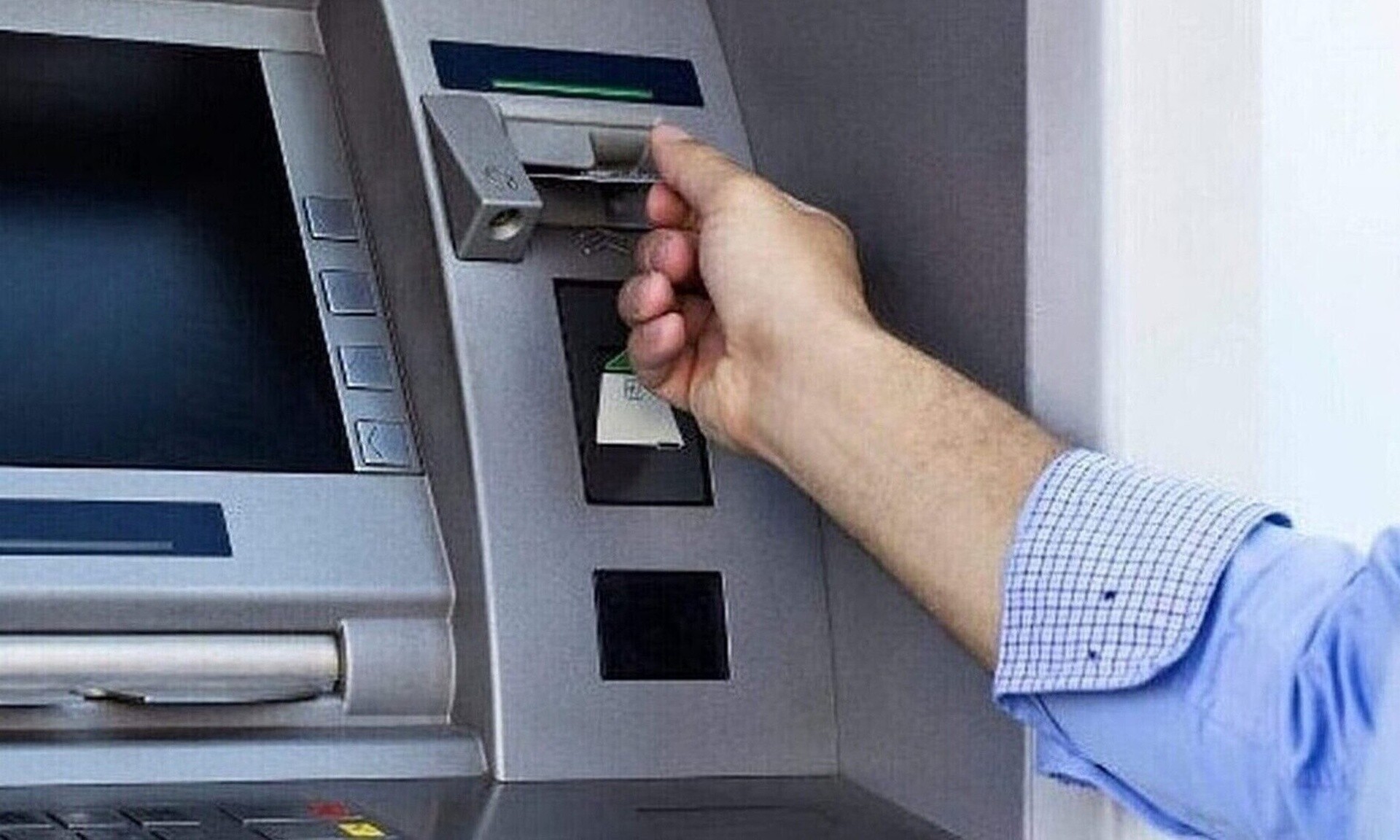 Δώρο Πάσχα: Μπαίνει στους λογαριασμούς των εργαζομένων - Πόσο προβλέπεται