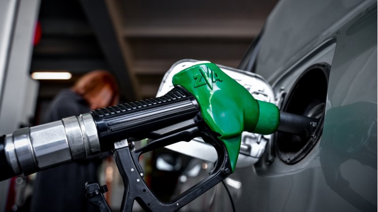 Πετρέλαιο κίνησης: Σε εφαρμογή από σήμερα η επιδότηση - Μειώσεις στις τιμές διυλιστηρίου