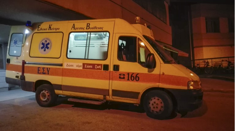 Σοκ στο Παλαιό Φάληρο: Άνδρας εντοπίστηκε νεκρός πάνω σε στύλο υψηλής τάσης