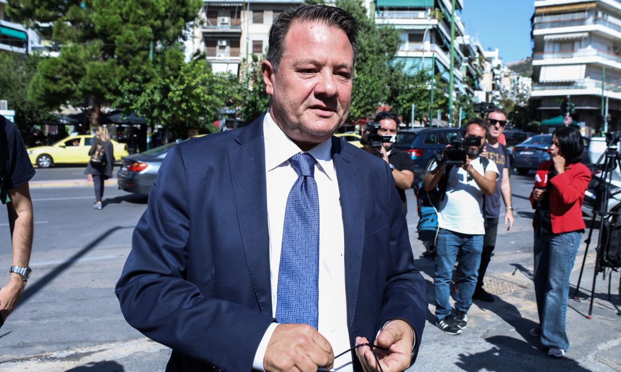 Αυτή είναι η νέα σύντροφος του Απόστολου Λύτρα - Η ρομαντική απόδραση στα Χανιά