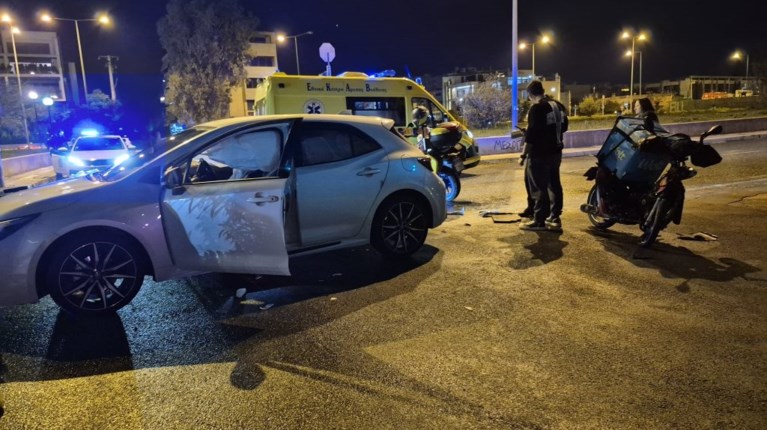 Χαλάνδρι: Νεκρός διανομέας σε τροχαίο - Η μηχανή του συγκρούστηκε με ΙΧ
