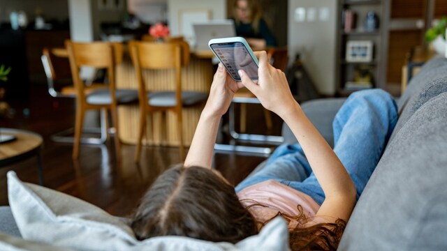 Τέλος στα social media για παιδιά κάτω των 15 ετών - Τι αλλάζει από το 2027