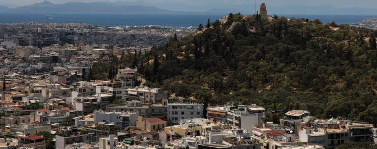 Ολα όσα αλλάζουν στις αγοραπωλησίες ακινήτων το 2024: Η παλιά μέθοδος της "σακούλας με μετρητά" και οι νέες αντικειμενικές