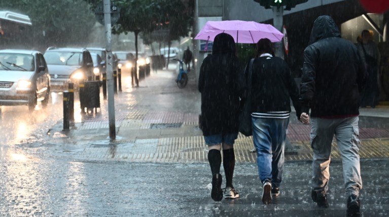 Κλειστά σήμερα τα σχολεία σε Πεντέλη, Διόνυσο, Σπάτα και Αρτέμιδα λόγω της κακοκαιρίας Adel
