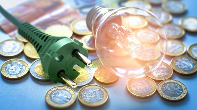 Πώς θα δοθούν οι επιδοτήσεις για το ρεύμα σε μικρομεσαίες επιχειρήσεις