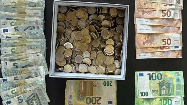 Αστυνομικές επιχειρήσεις σε δυτική Αττική και κέντρο της Αθήνας: 14 προσαγωγές - 12 συλλήψεις